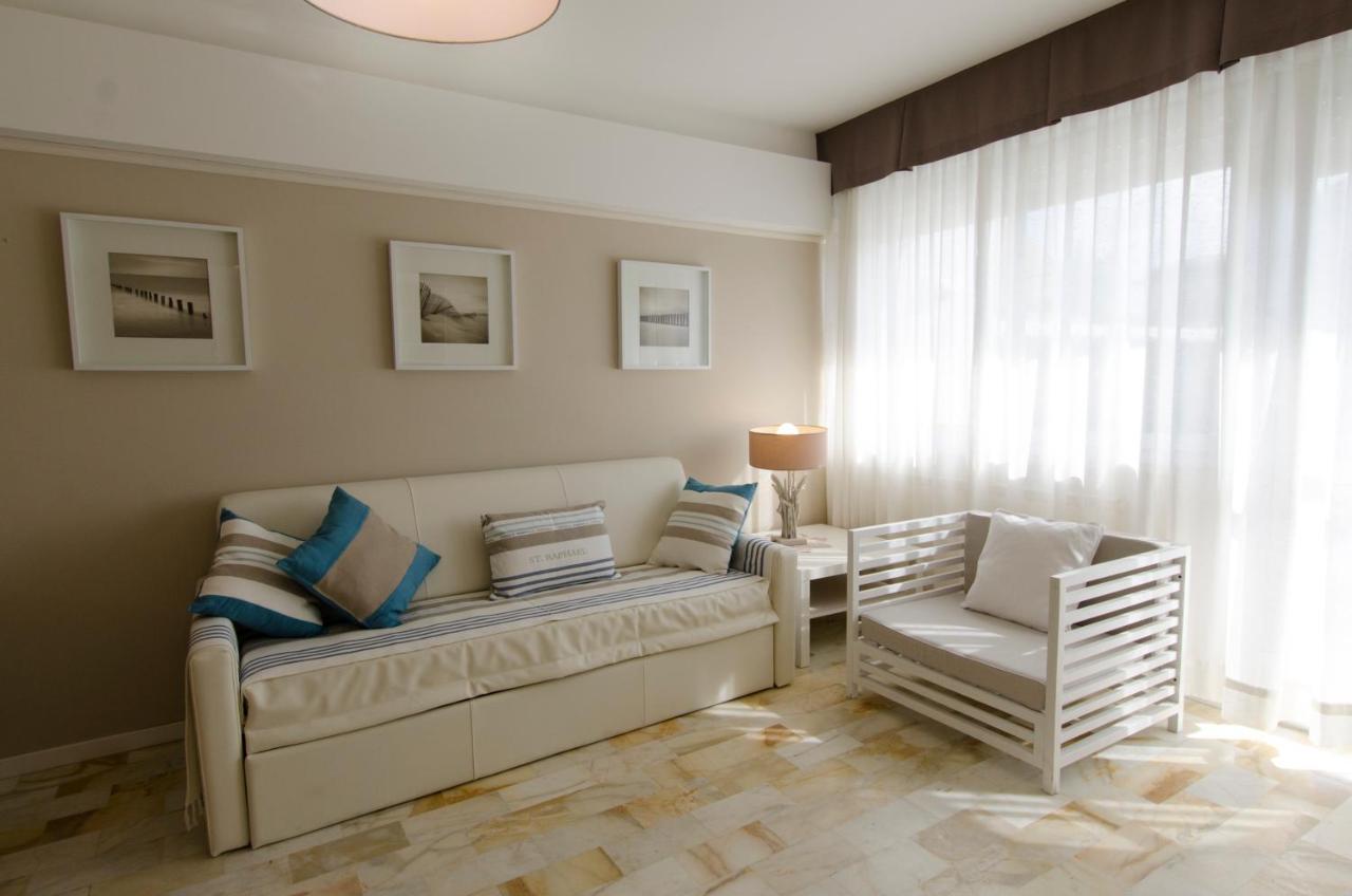 Dante 124 | Appartamenti A Riccione Luaran gambar
