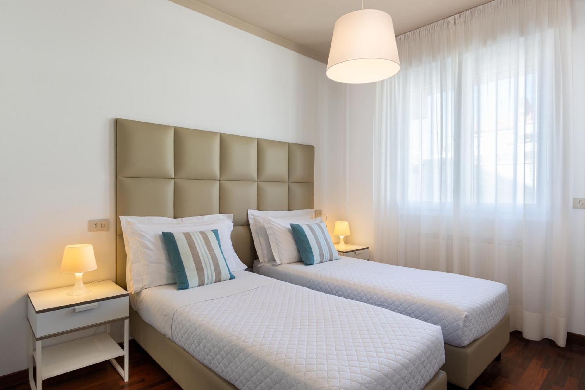 Dante 124 | Appartamenti A Riccione Luaran gambar
