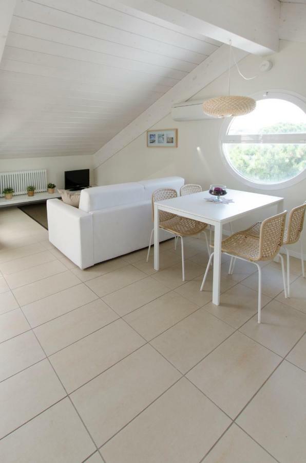 Dante 124 | Appartamenti A Riccione Luaran gambar