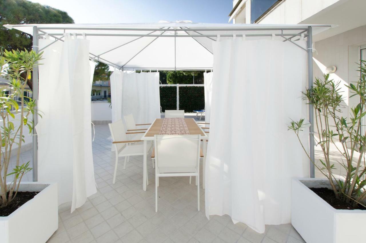 Dante 124 | Appartamenti A Riccione Luaran gambar