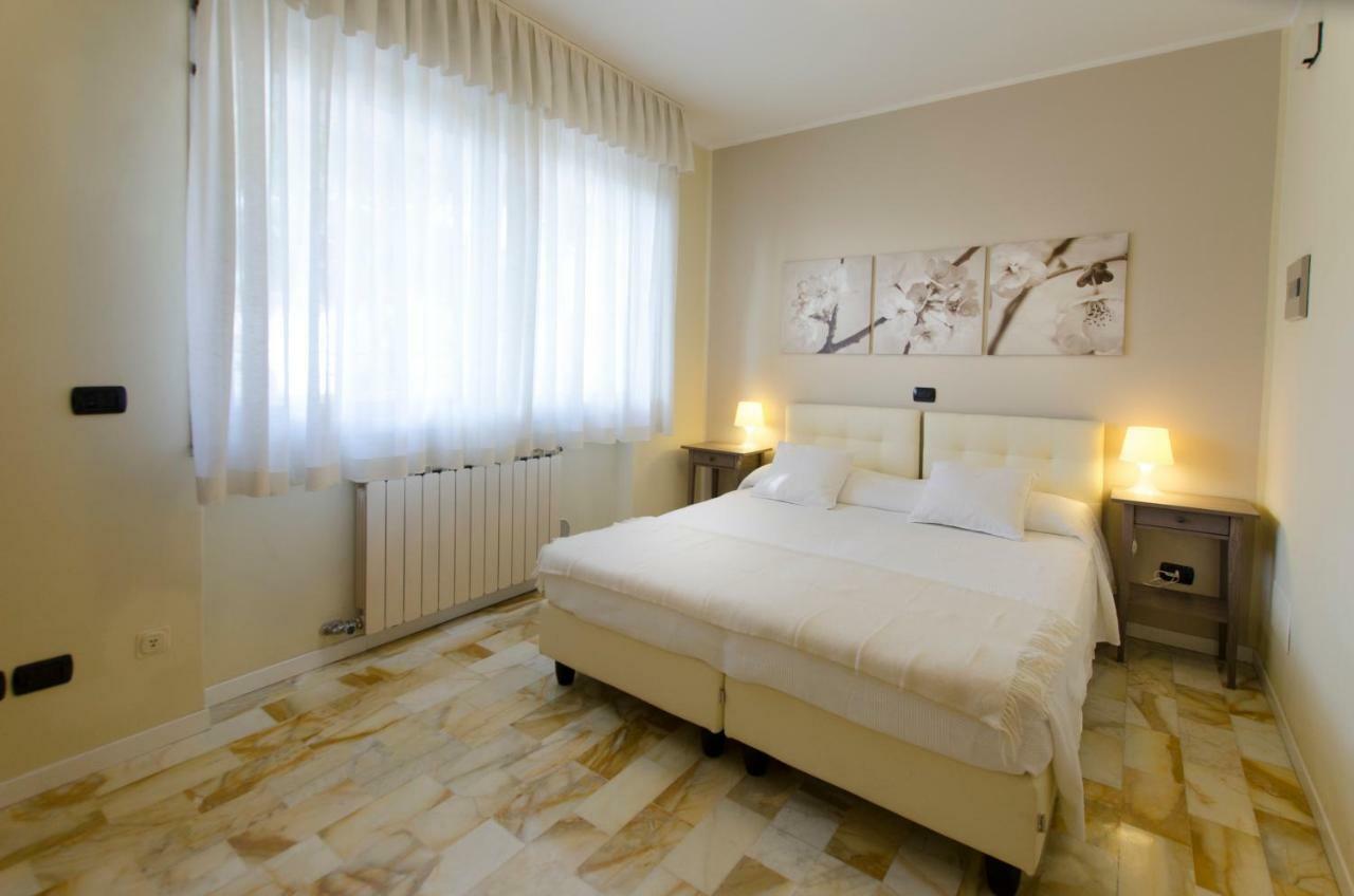 Dante 124 | Appartamenti A Riccione Luaran gambar